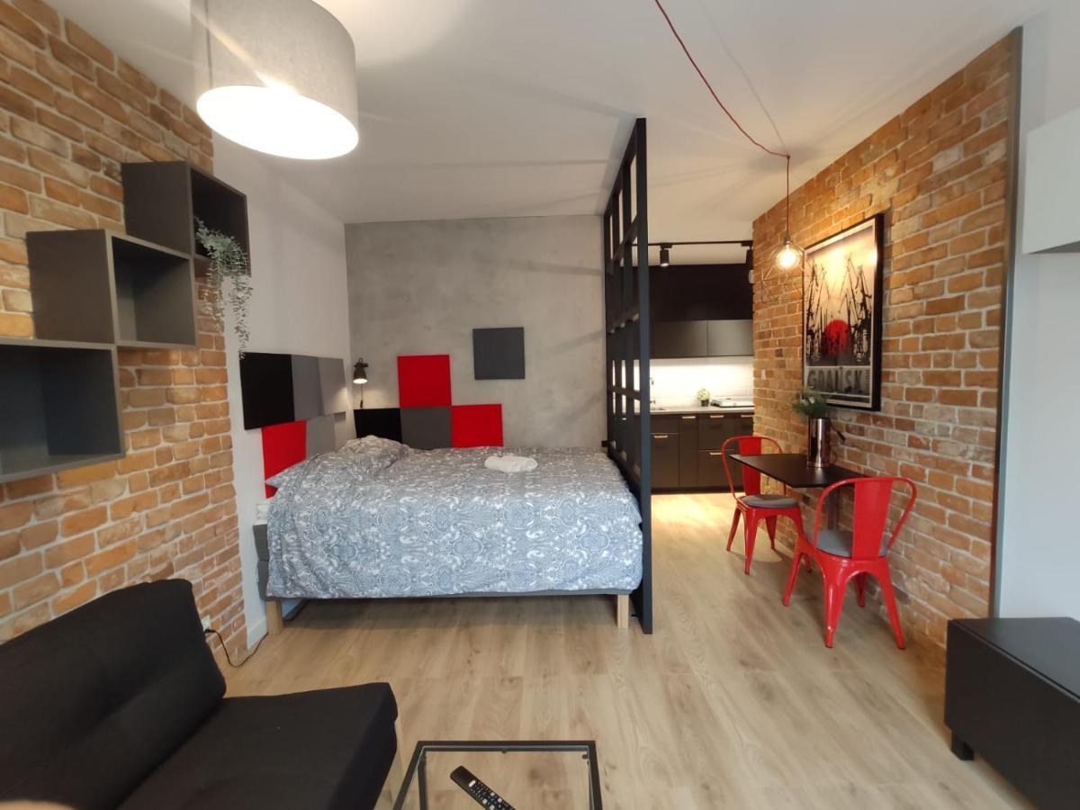 Apartment Red In The Old Town Danzig